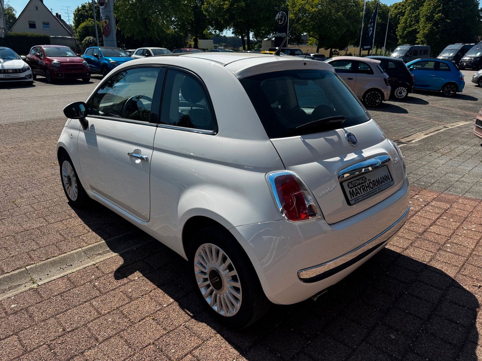 Fahrzeugabbildung Fiat 500 Lounge