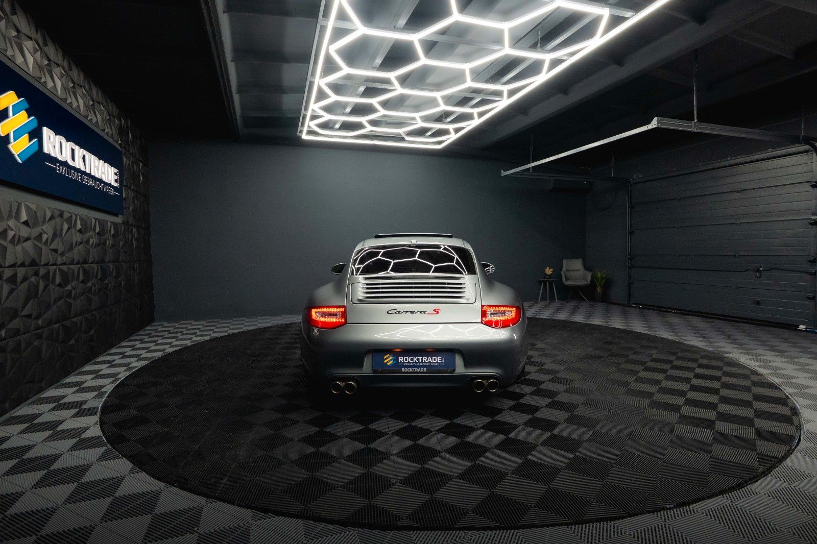 Fahrzeugabbildung Porsche 997.2 911 Carrera S Coupe Sport Chrono+ Bi-Xenon