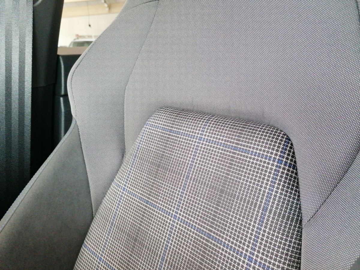 Volkswagen Golf - Bild 14