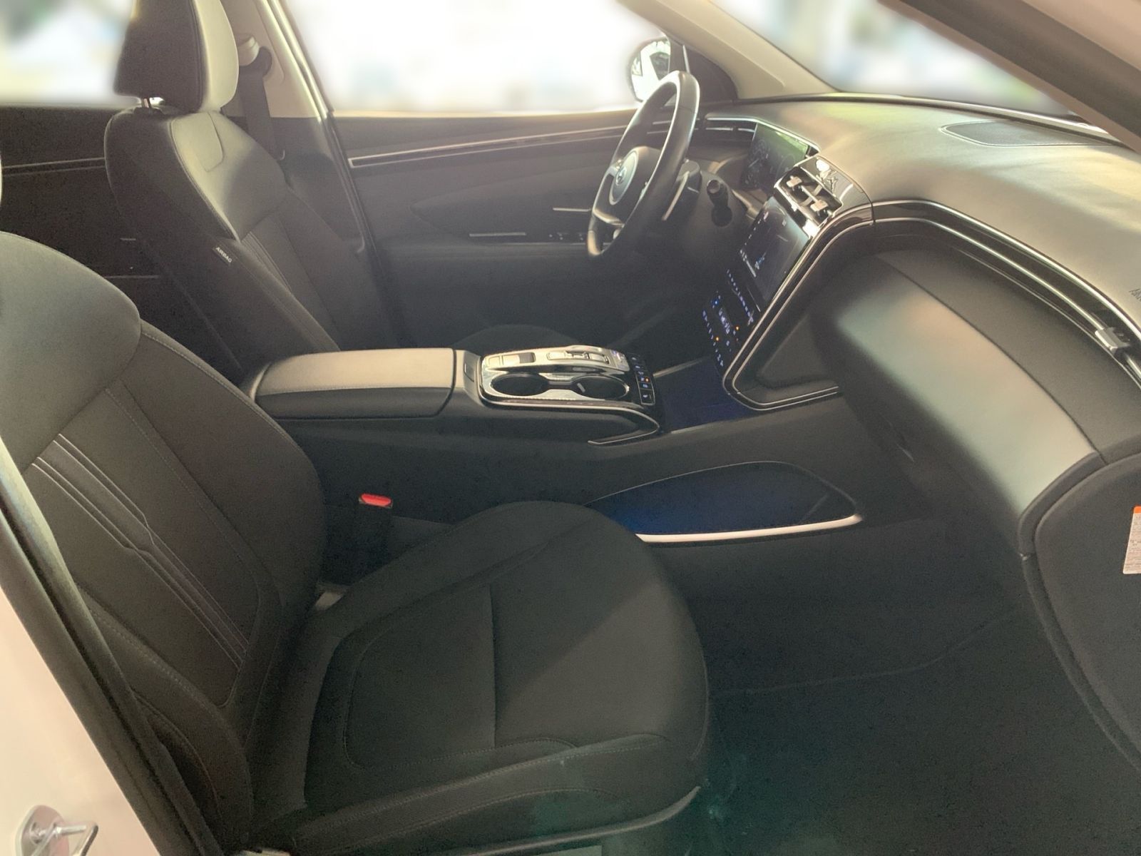 Fahrzeugabbildung Hyundai TUCSON 1.6 T-GDI Trend Plug-In Hybrid 4WD LED