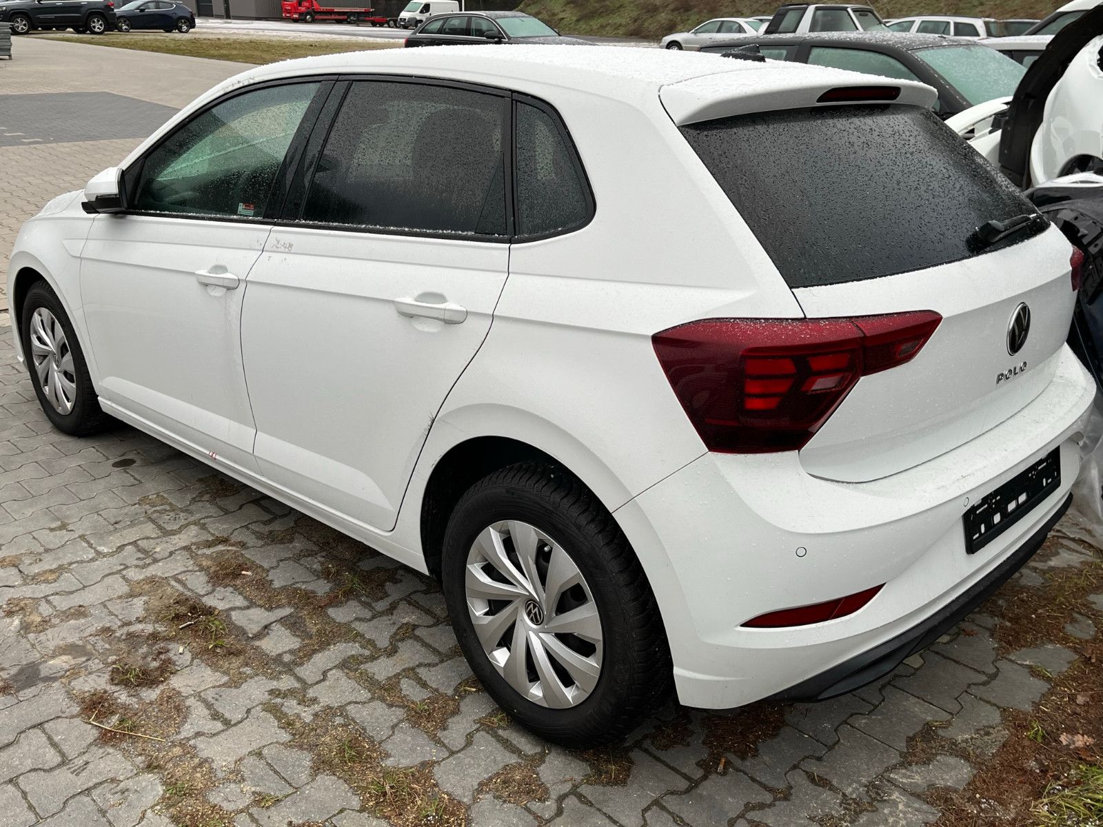 Fahrzeugabbildung Volkswagen Polo 1.0 VI Life 95PS