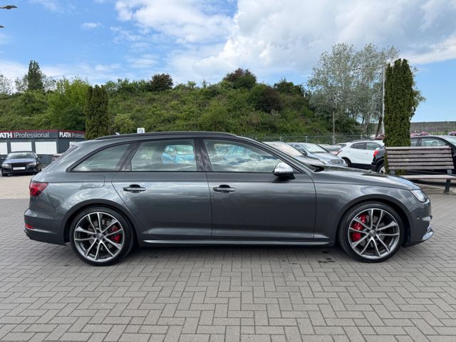 Audi S4 Avant 3.0 TFSI quattro