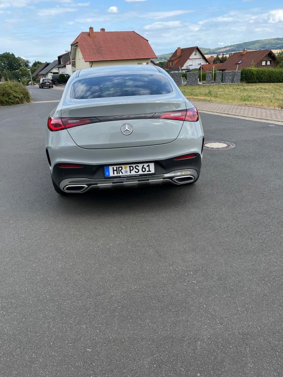 Image of Mercedes-Benz GLC 200