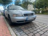 Audi Verkaufe meine Audi A4 Kombi 1.8 Benzin - Audi A4 aus 2002: 1.8