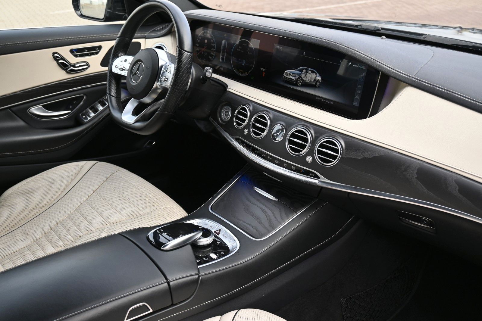 Fahrzeugabbildung Mercedes-Benz S400d Lang 4Matic*AMG*Vollausstattung