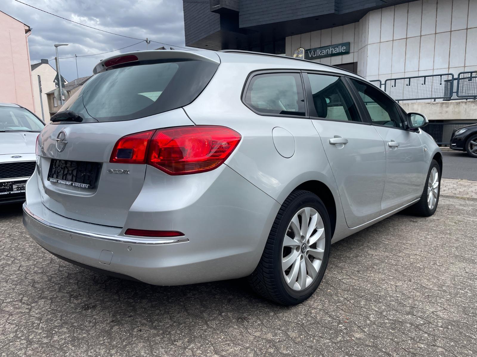 Opel Astra 2015 — photo 7
