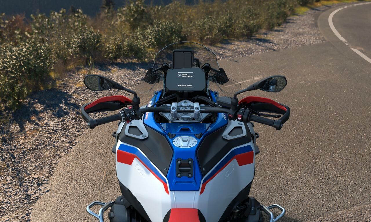 Fahrzeugabbildung BMW R 1300 GS Adventure Trophy ASA 3 Pakete Fahrzeug