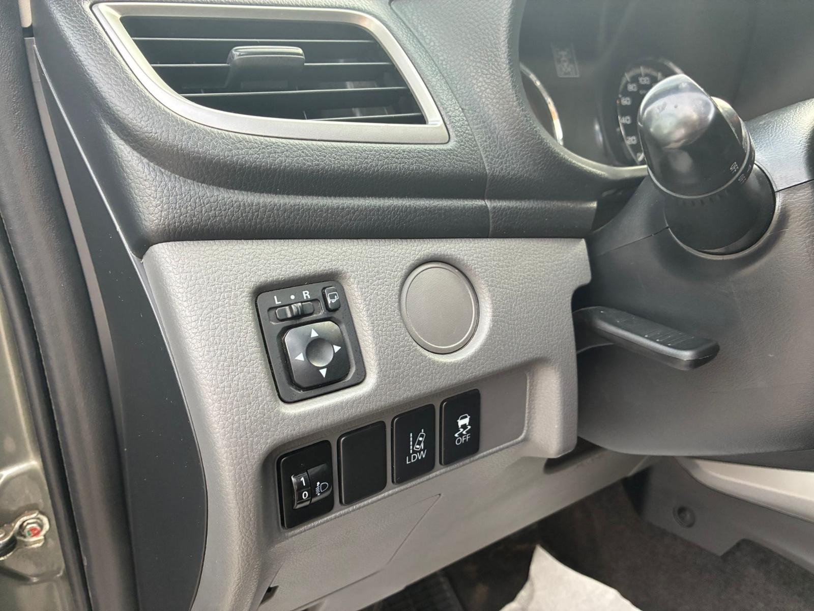 Mitsubishi L200 Plus Doppelkabine 4WD*Kamera*Temp*Hardtop*