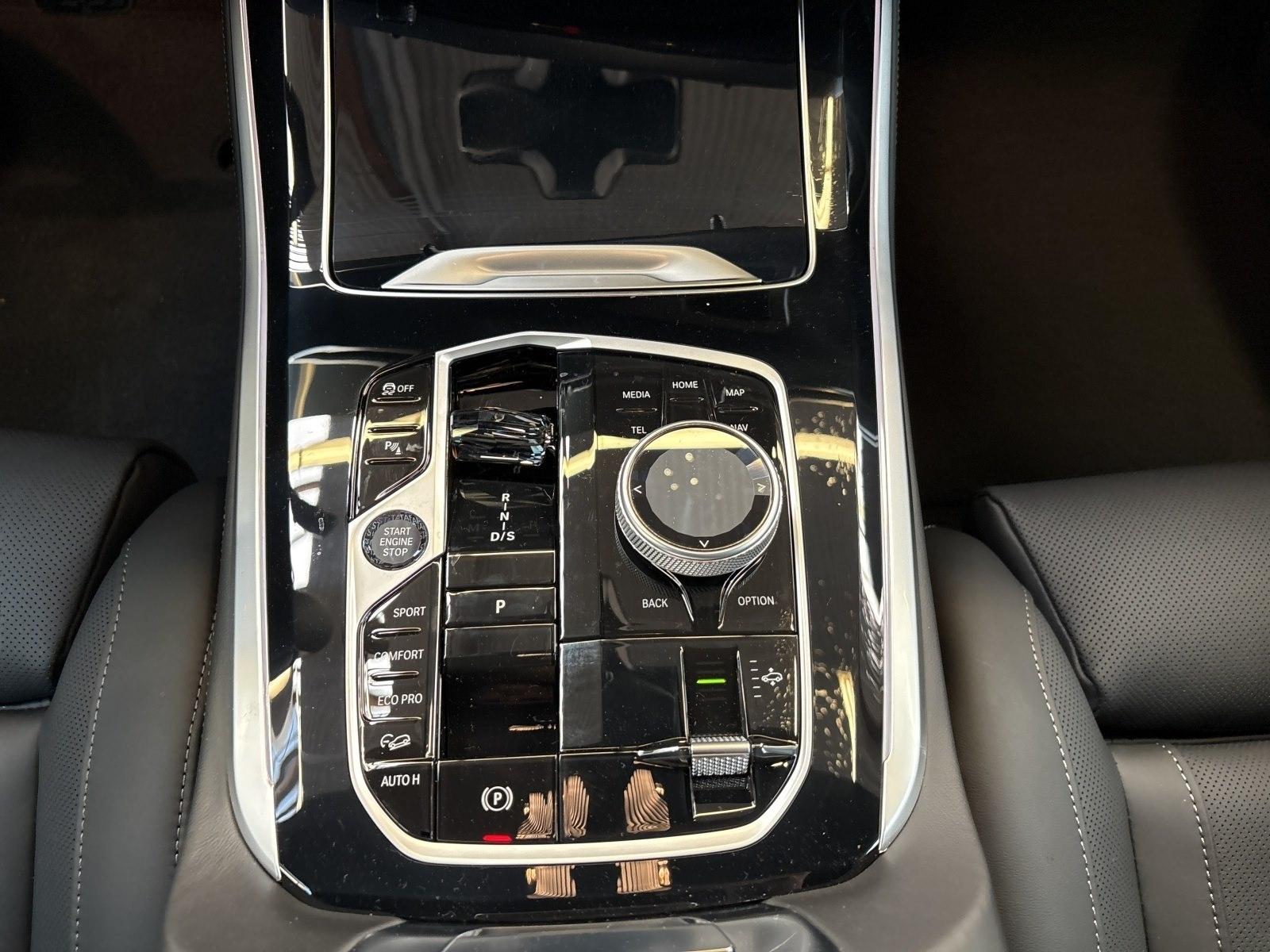 BMW X5 xDrive30d M Sport Pro|AHK|Pano|DA&PA-Prof.