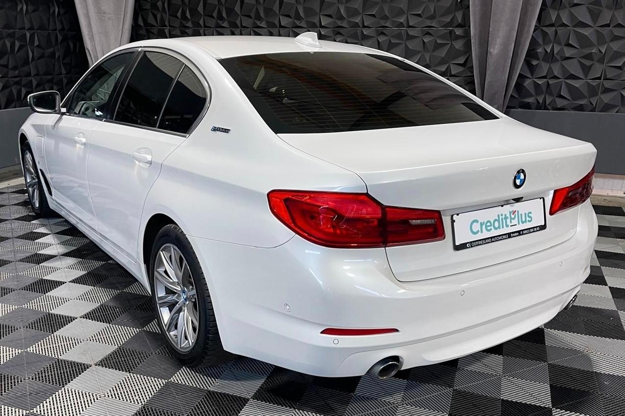 BMW 530 5 Limousine 530 e Hybrid, Navi, Kamera,LED