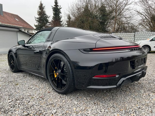 Porsche 992 Targa 4 GTS*MY25*CERAMIC*BURMESTER*CARBON*