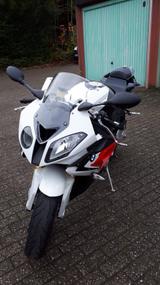 BMW S1000RR (M) - BMW M 1000 RR