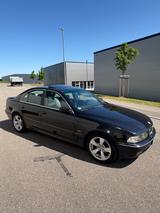BMW 528i Auto 528i - BMW 528 aus 1997: 528i
