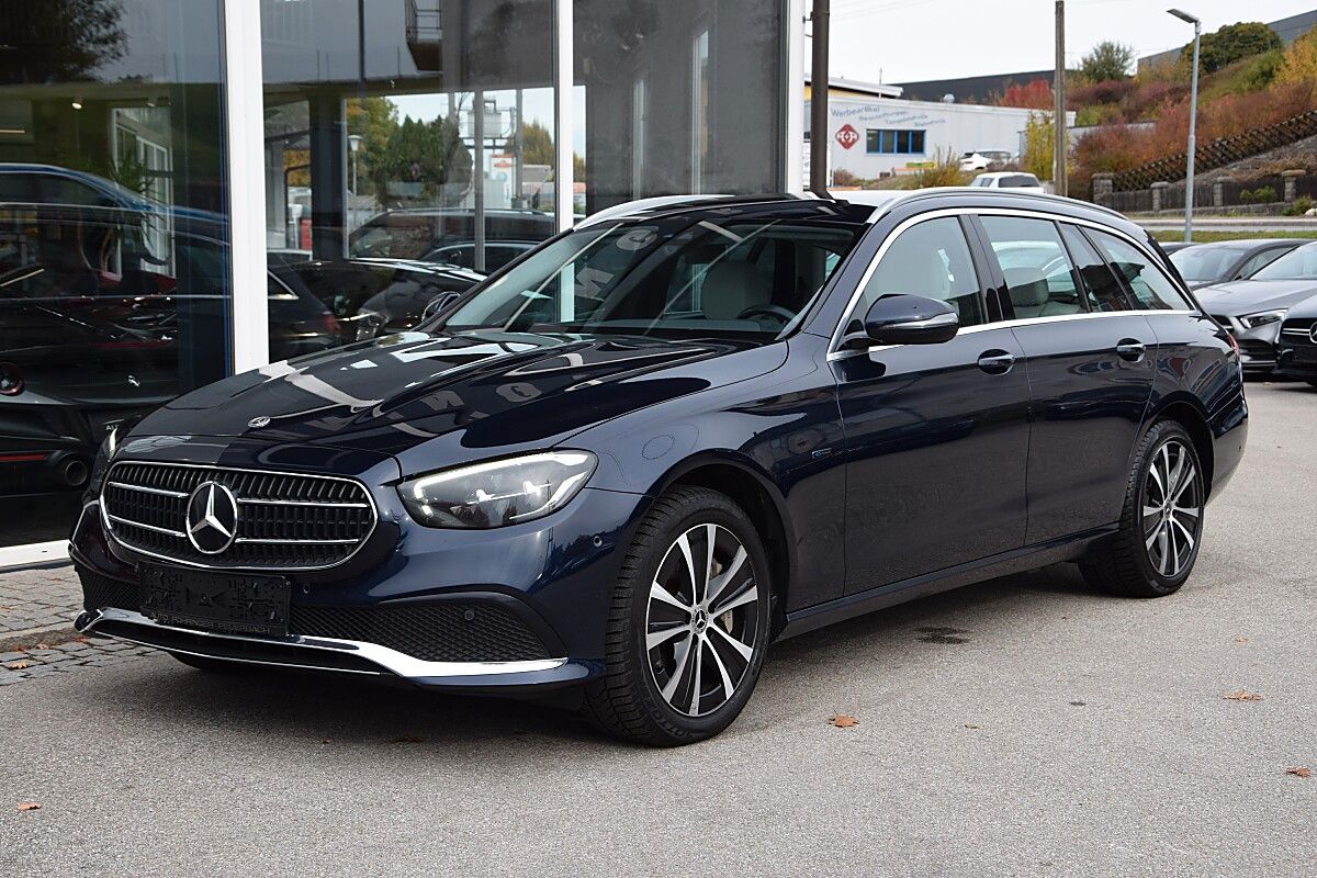 Mercedes-Benz E 300 de Avantgarde 4Matic *Rückfahrkamera*Am... imagem 2