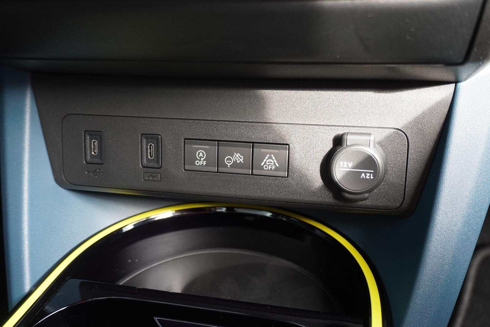 Fiat Grande Panda La Prima 1.2 LED Navi Kamera