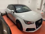 Audi A1Quattro 9000km,erste Hand,256PS,extrem selten - Audi A1: Allradantrieb