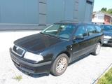 Skoda Octavia Combi 1.6 Ambiente - gebrauchte Skoda Octavia aus dem Jahr 2002