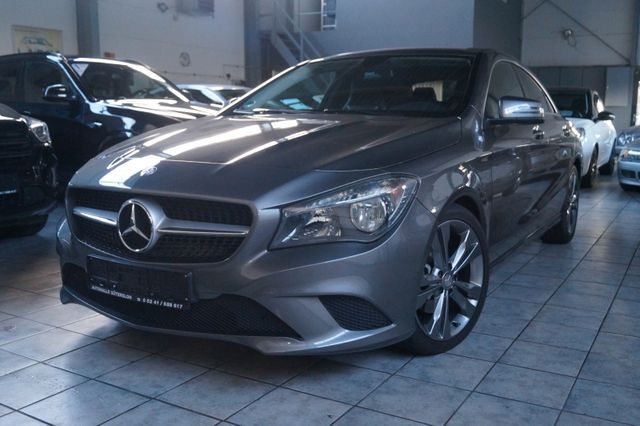 Mercedes-Benz CLA 180 Urban*Autom.*Teilleder*Nav*18Zoll*