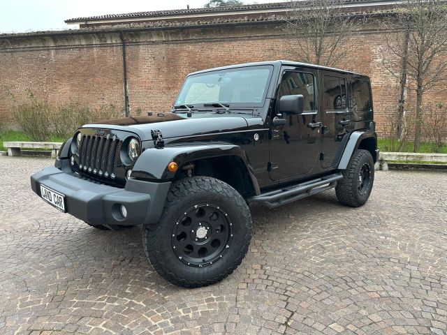 Jeep Wrangler Unlimited 2.8 CRD DPF Sahara Auto