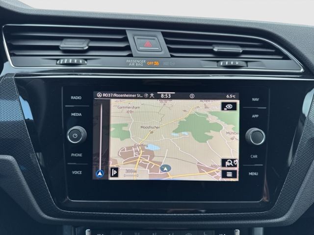 Touran UNITED 1.5 TSI R-LINE NAVI AHK DAB+7 SITZ