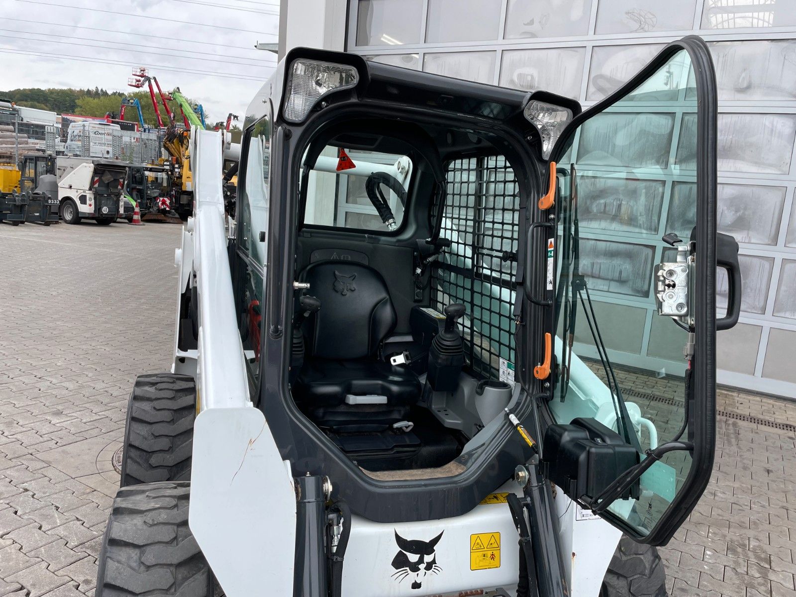 Fahrzeugabbildung Bobcat S530 / nur 217h !! / Gabel / Schaufel