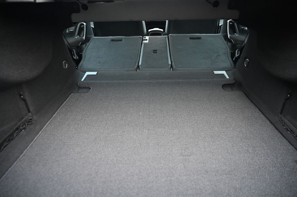 MERCEDES-BENZ CLA 220 AMG Line Leder Navi Autom. Cam LED MERCEDES-BENZ CLA 220 AMG Line Leder Navi Autom. Cam LED