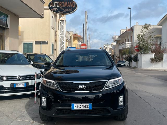 Kia Sorento 2.0 CRDI tetto panoramico e Gancio T