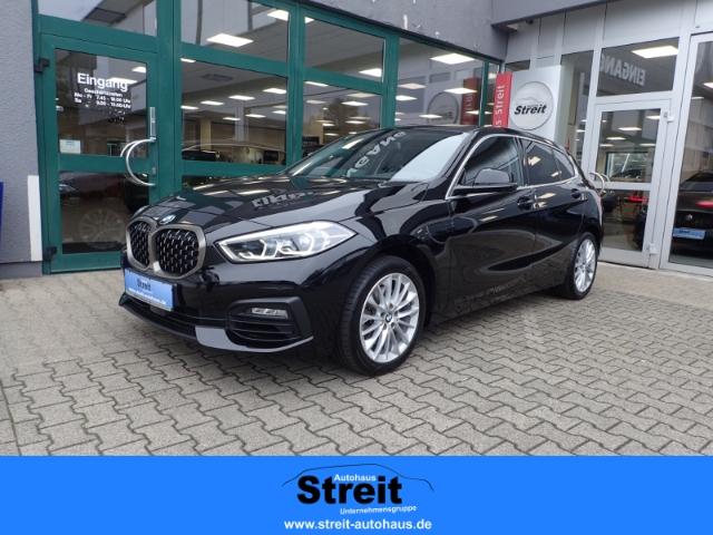 BMW 118 i 1.5 Advantage Navi R-Cam LED Automatik