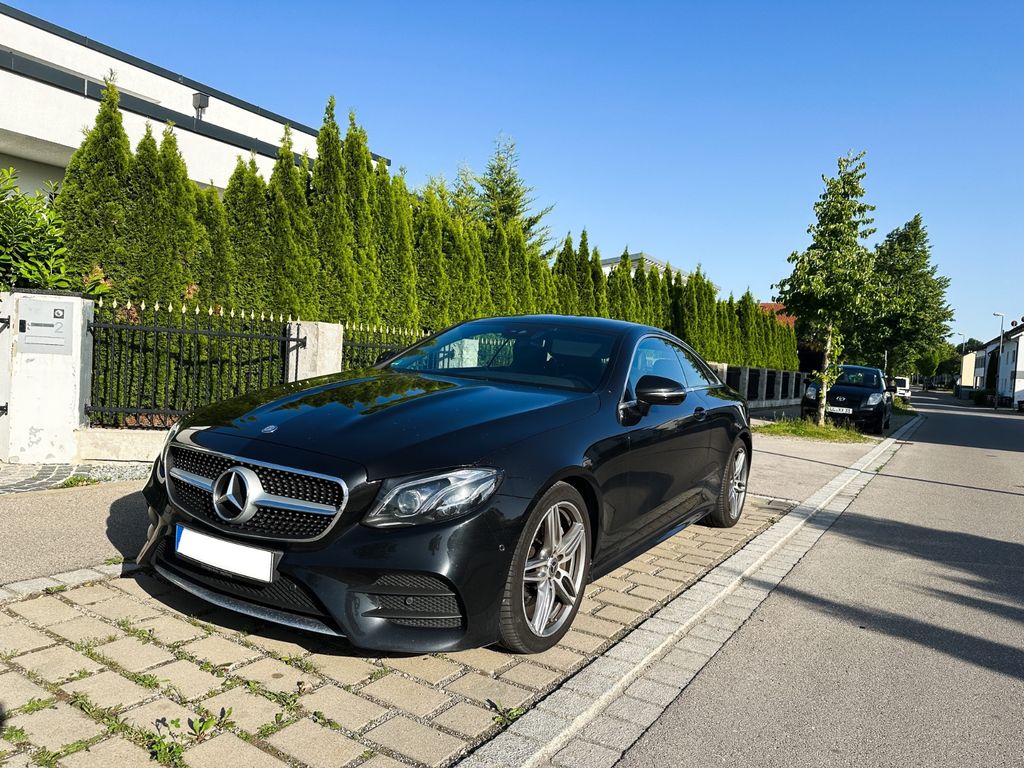 Image of Mercedes-Benz E 200