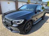 Mercedes-Benz GLC 200 d 4Matic AMG-Leder-Multibeam-Kamera - Mercedes-Benz GLC 200 mit Diesel-Antrieb: Coupe