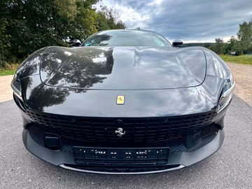 2021 Ferrari ROMA — фото 2