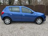 Dacia Sandero 0.9 TCE Laureate Klima 1.Hand NUR 16TKM! - Dacia Sandero Gebrauchtwagen in Leipzig