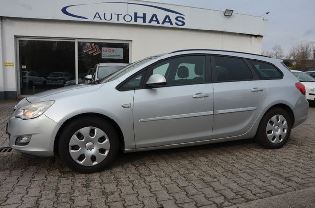 Opel Astra J SpTourer Edi Bremsen,Reifen,Service NEU