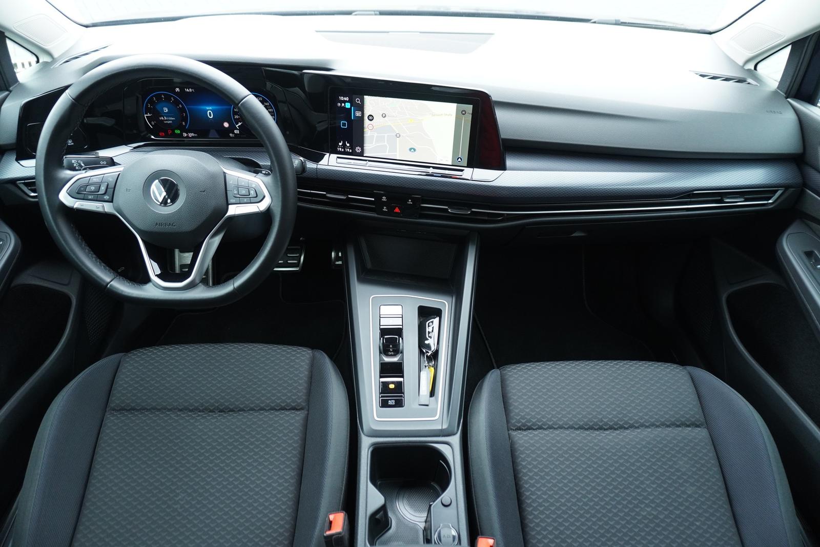 Volkswagen Golf VIII eTSI Klimaaut. LED Navi Kamera, миниатюра 8
