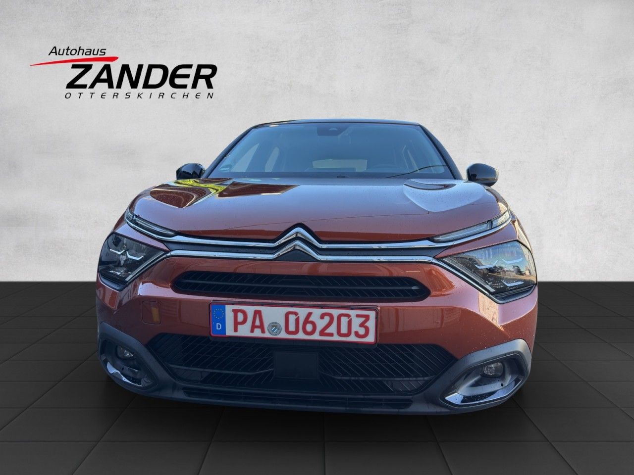 Fahrzeugabbildung Citroën C4 Lim. ë- Feel
