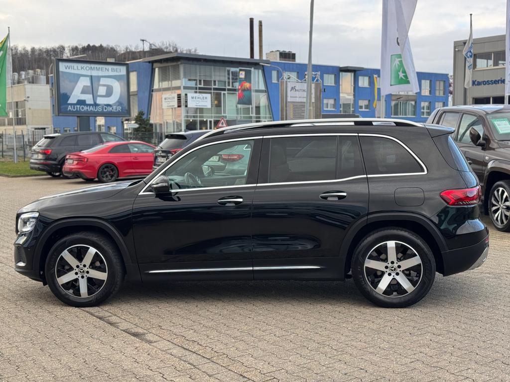 Mercedes-Benz GLB 180