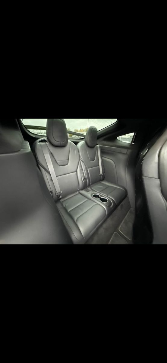 Fahrzeugabbildung Tesla Model X 90D*7SITZER+AHK*