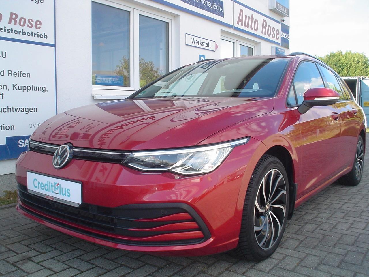 Volkswagen Golf VIII Variant Life eAC LED ACC Navi AHK SHz