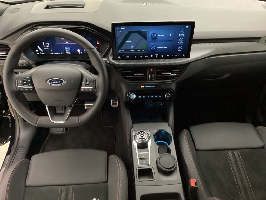 Fahrzeugabbildung Ford Kuga ST-Line X HUD AHK-klappbar Navi B&O LED