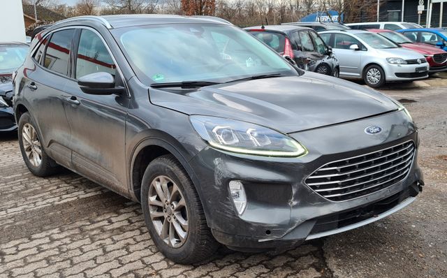 Ford Kuga 2.0 140KW  Titanium X  4x4 LED  AHK NAVI