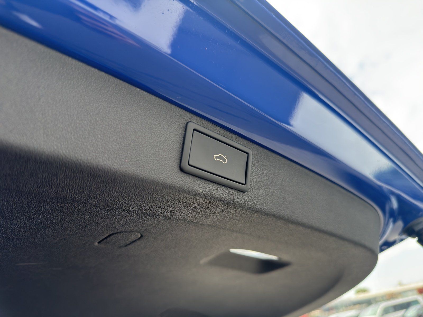 Fahrzeugabbildung SKODA Enyaq 85 Sportline/WÄRMEPUMPE/ACC/KAMERA/MATRIX/