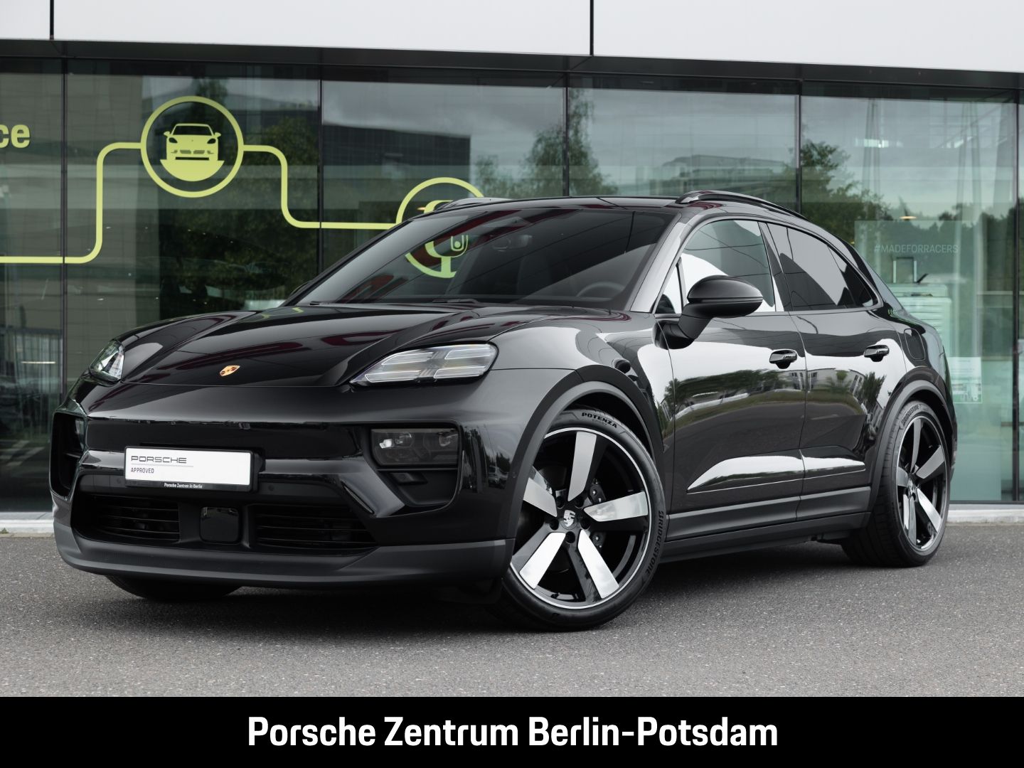 Porsche Macan - Bild 1
