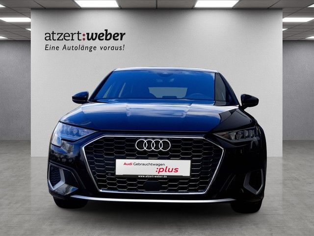 Fahrzeugabbildung Audi A3 Sportback S line 35TFSI Navi Sportsitze 17"