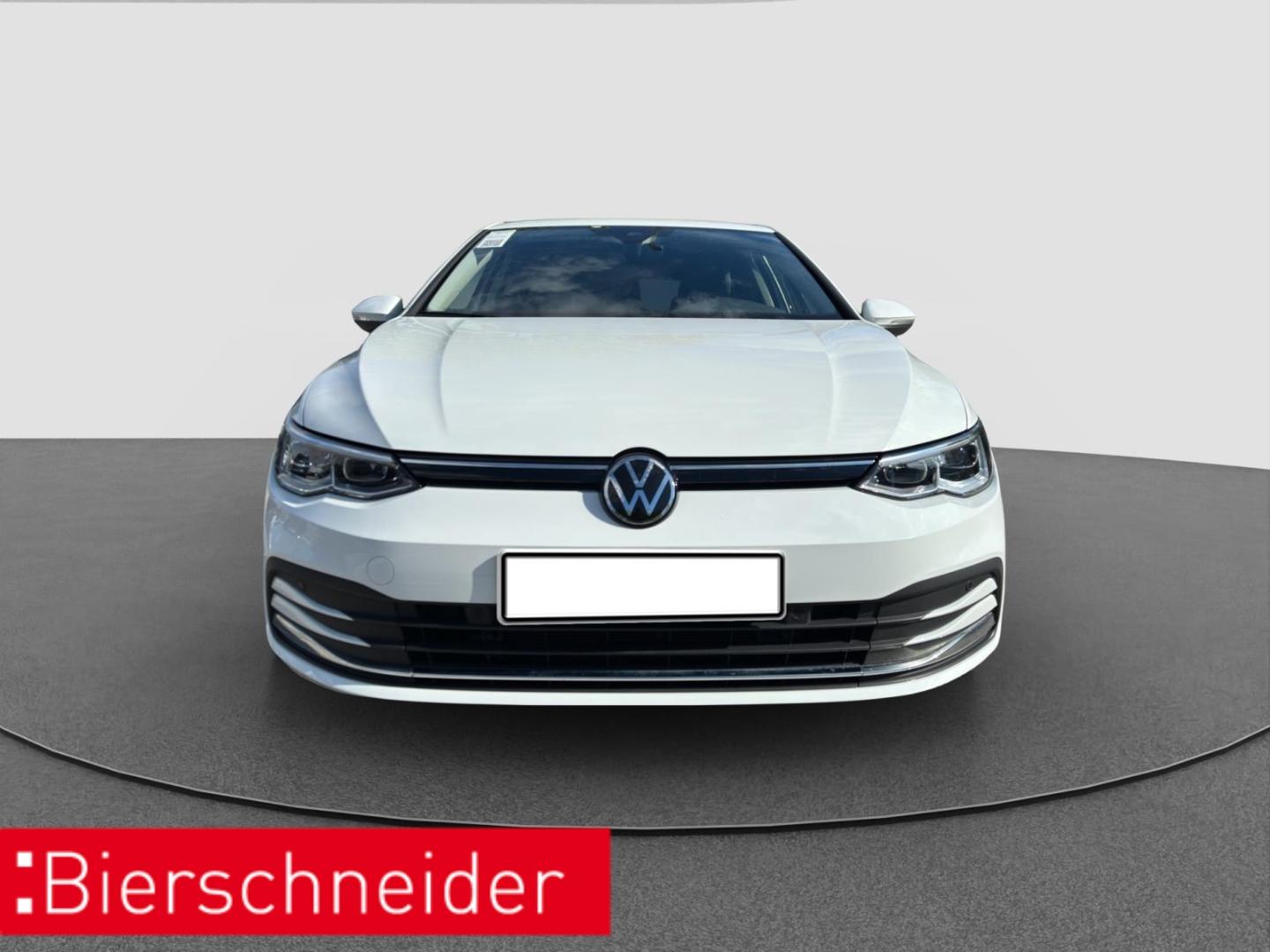 Volkswagen Golf 8 1.5 TSI Life AHK KAMERA ACC LED NAVI
