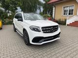 Mercedes-Benz GL 63 AMG 4MATIC AMG - Mercedes-Benz GL 63