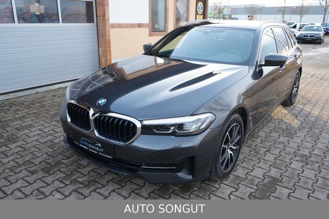 BMW 520d xDrive T. FACELIFT*1.HAND*NAVI*LED*CARPLAY*