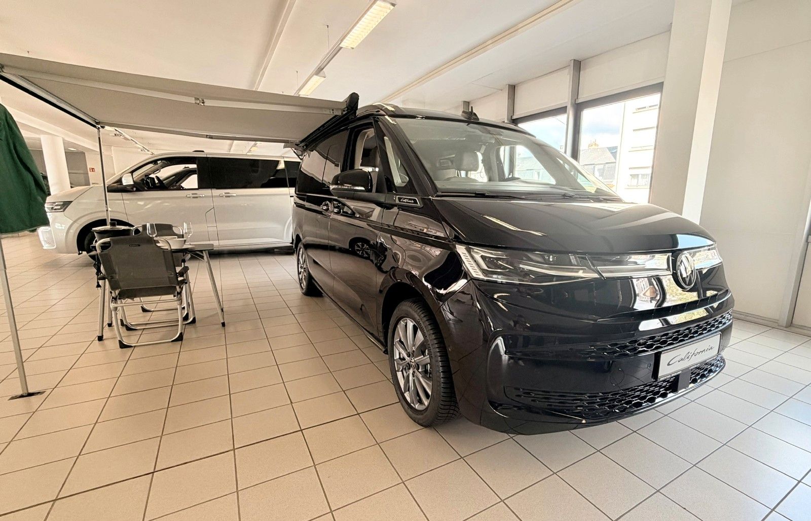 Volkswagen T7 California Ocean imagem 3