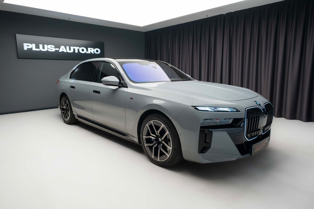 Image of BMW 750