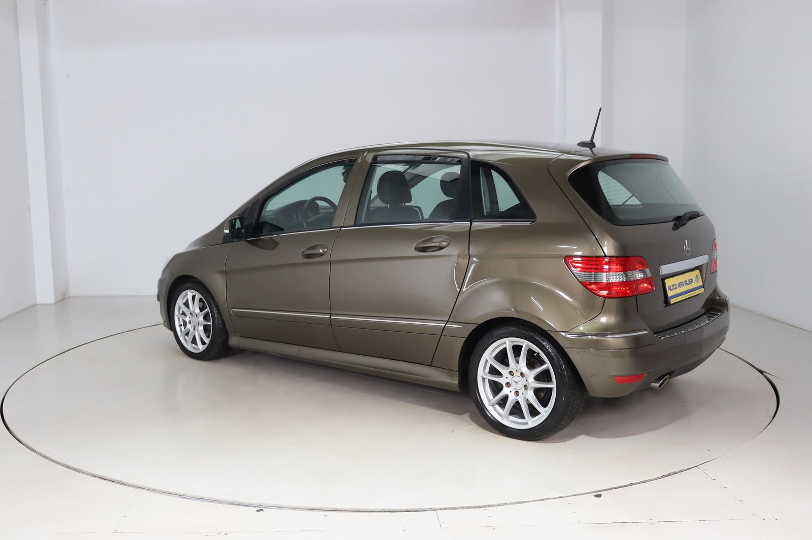 Fahrzeugabbildung Mercedes-Benz B 160 * PDC * Tempomat * Sitzhzg.