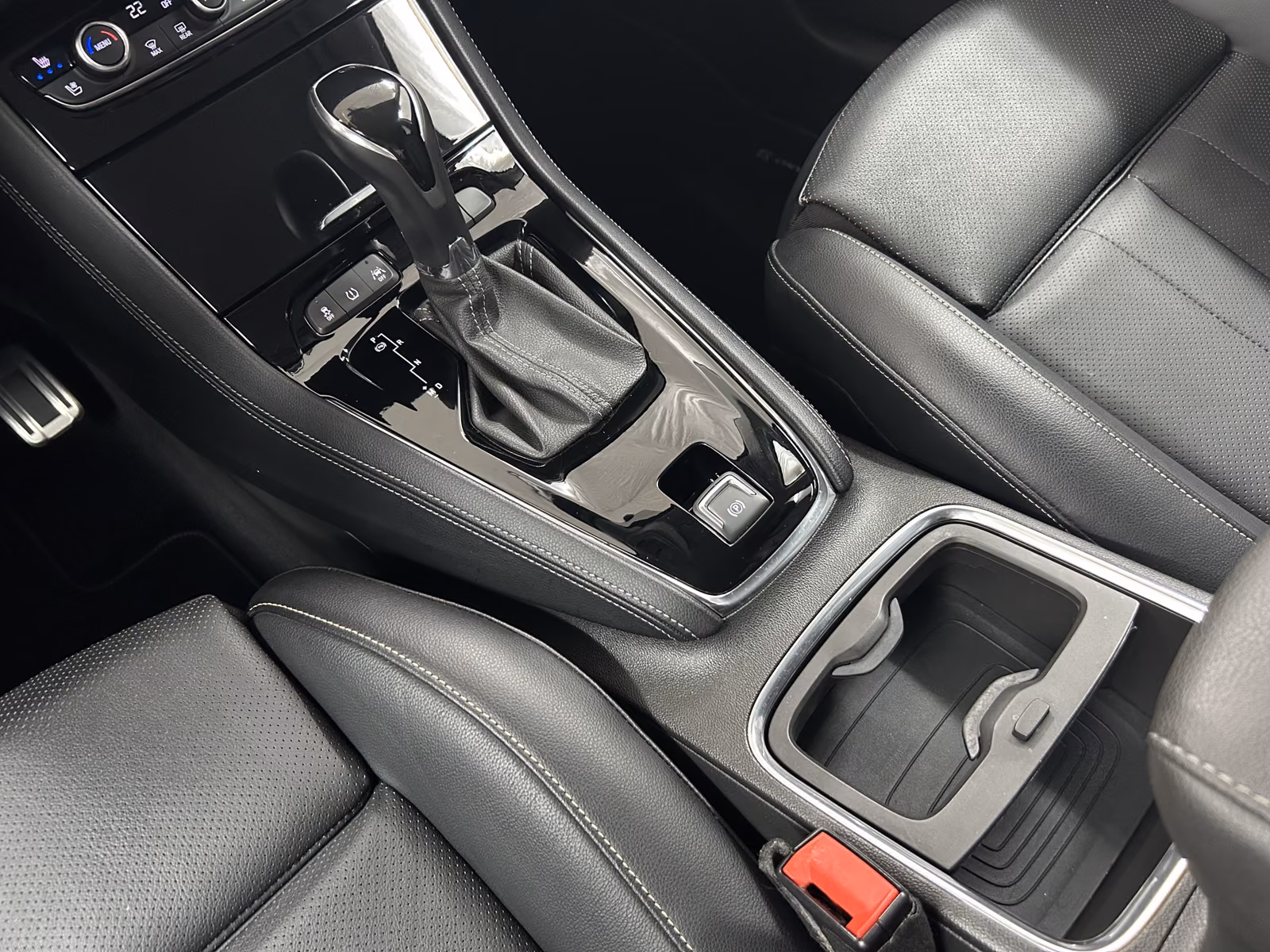 Opel Grandland X Ultimate+Ahk+LED+360°Kam+Sitzhz.